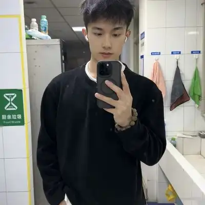 冯彤